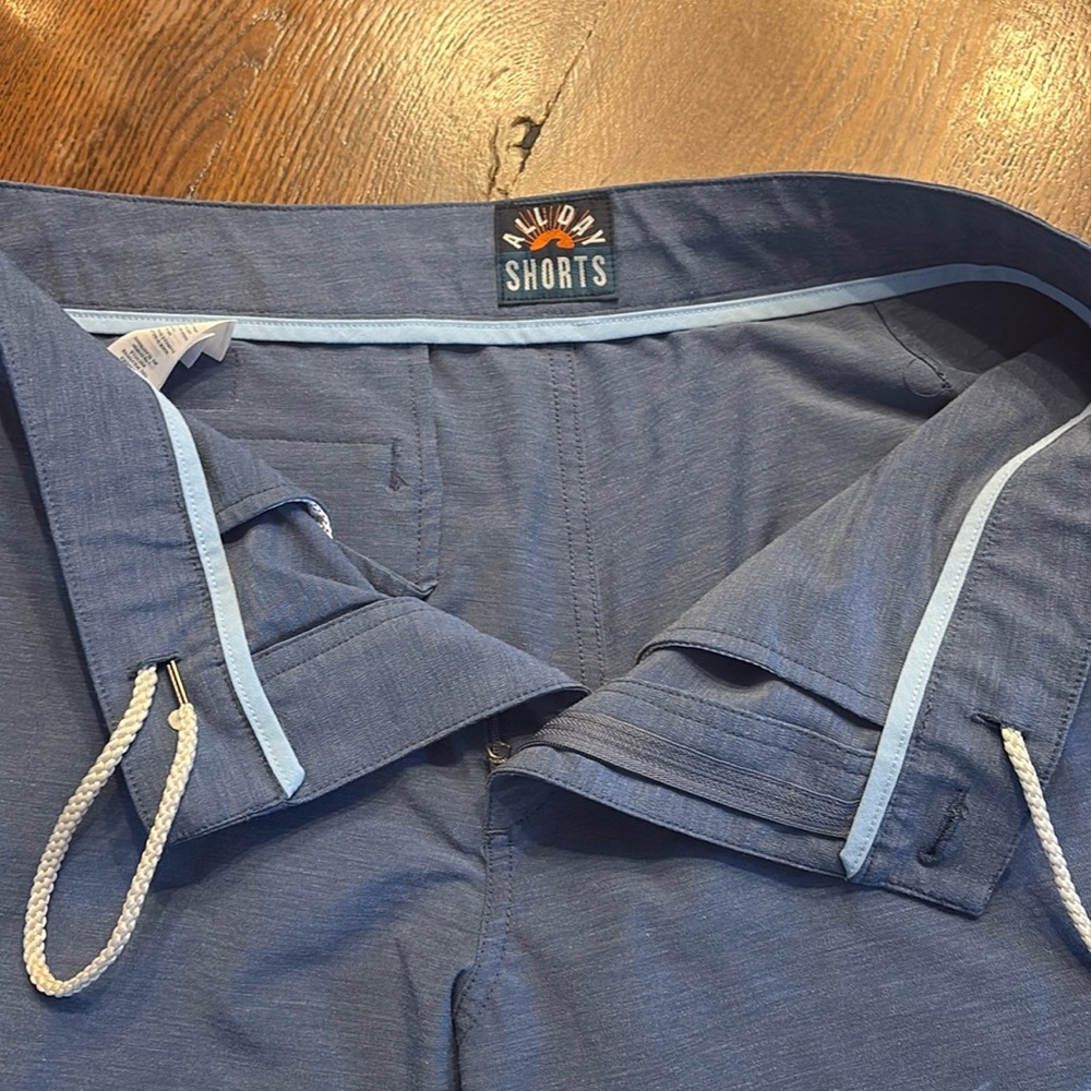 Marine blue Faherty All Day Shorts, size 31